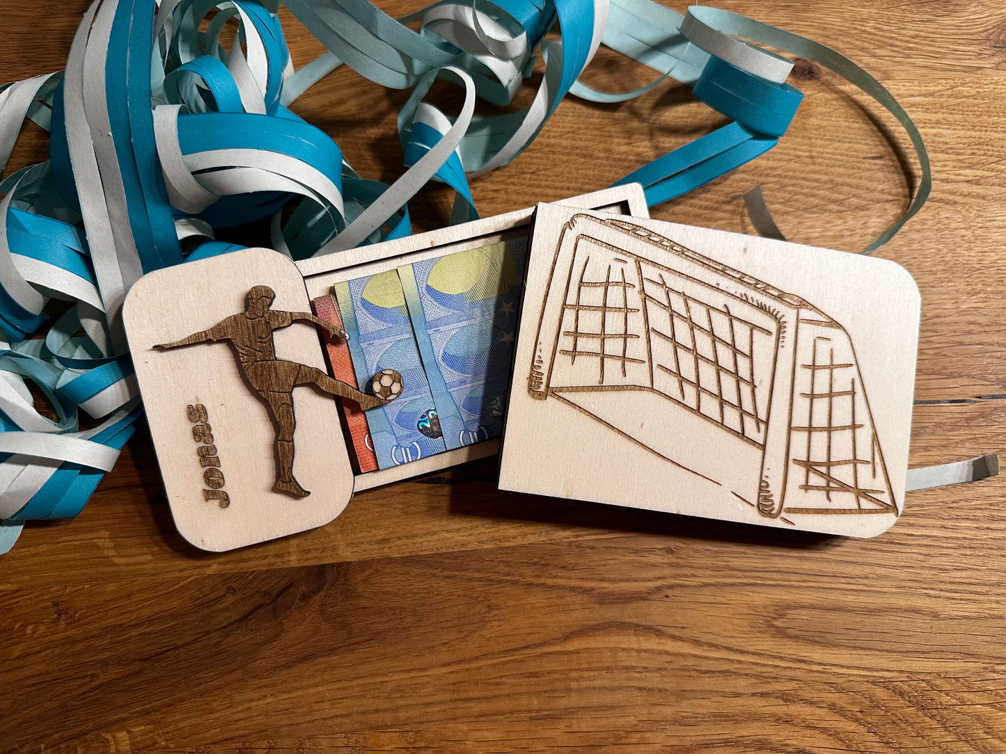 Fußball-Geschenkbox zum Geburtstag – Mit Geldfach & persönlicher Gravur