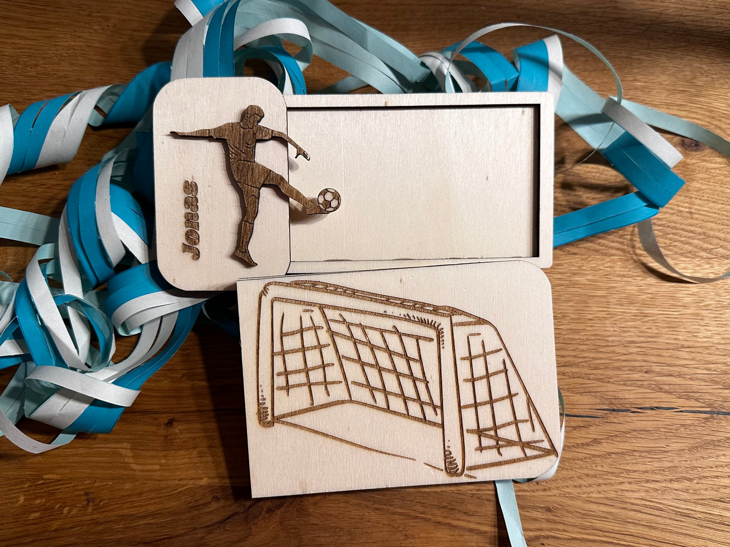Fußball-Geschenkbox zum Geburtstag – Mit Geldfach & persönlicher Gravur