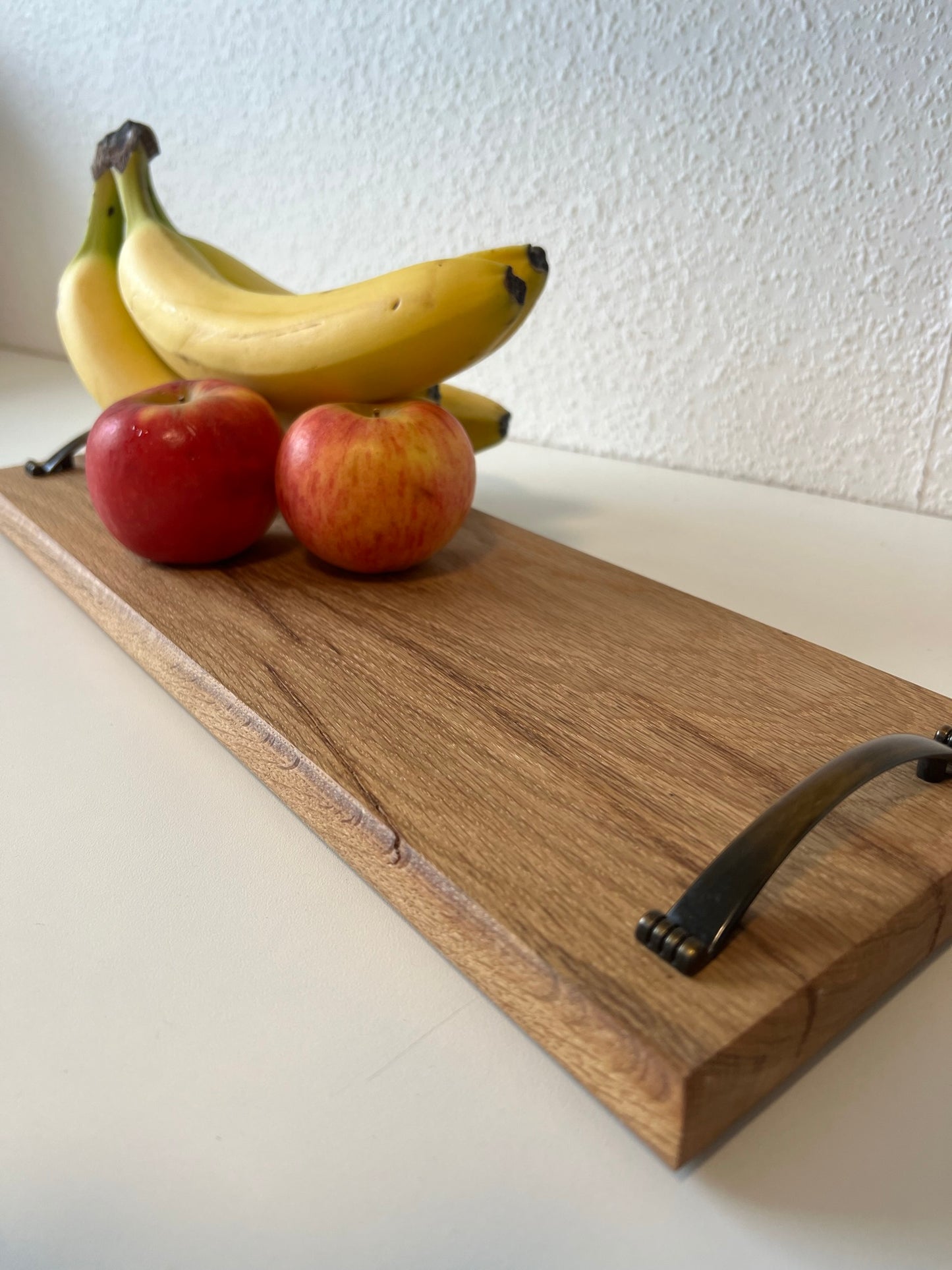 Design-Eichenplatte mit Griffen
