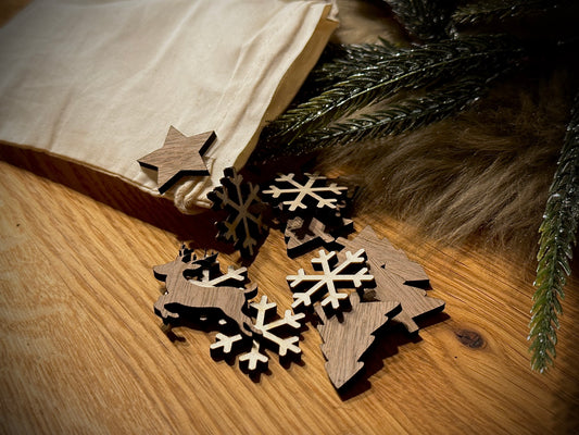 Festliche Streudeko aus Pappel- und Nussbaumholz – 20 Teile für kreative Weihnachtsdekoration