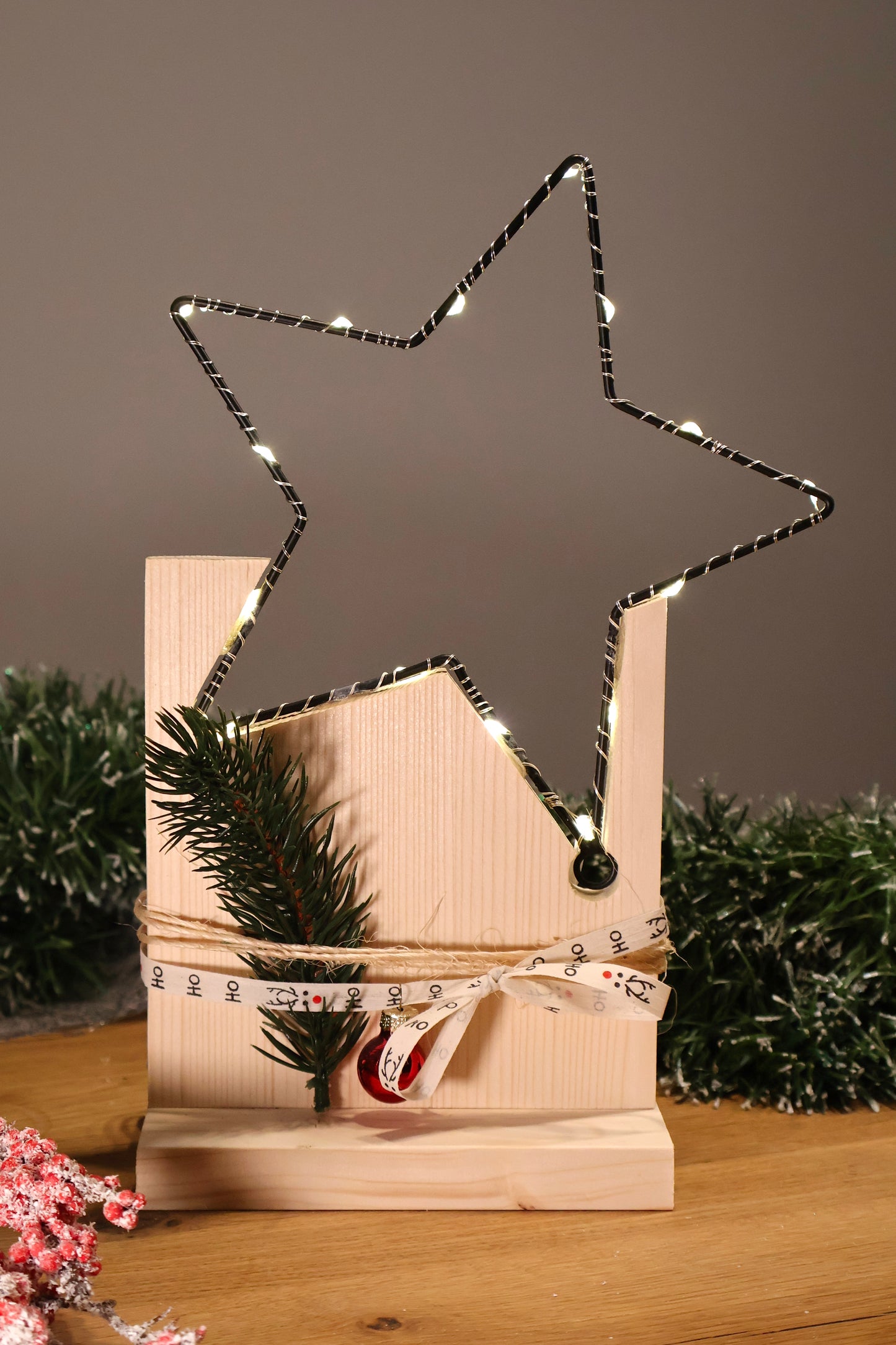 LED-Holzdeko „Stern“