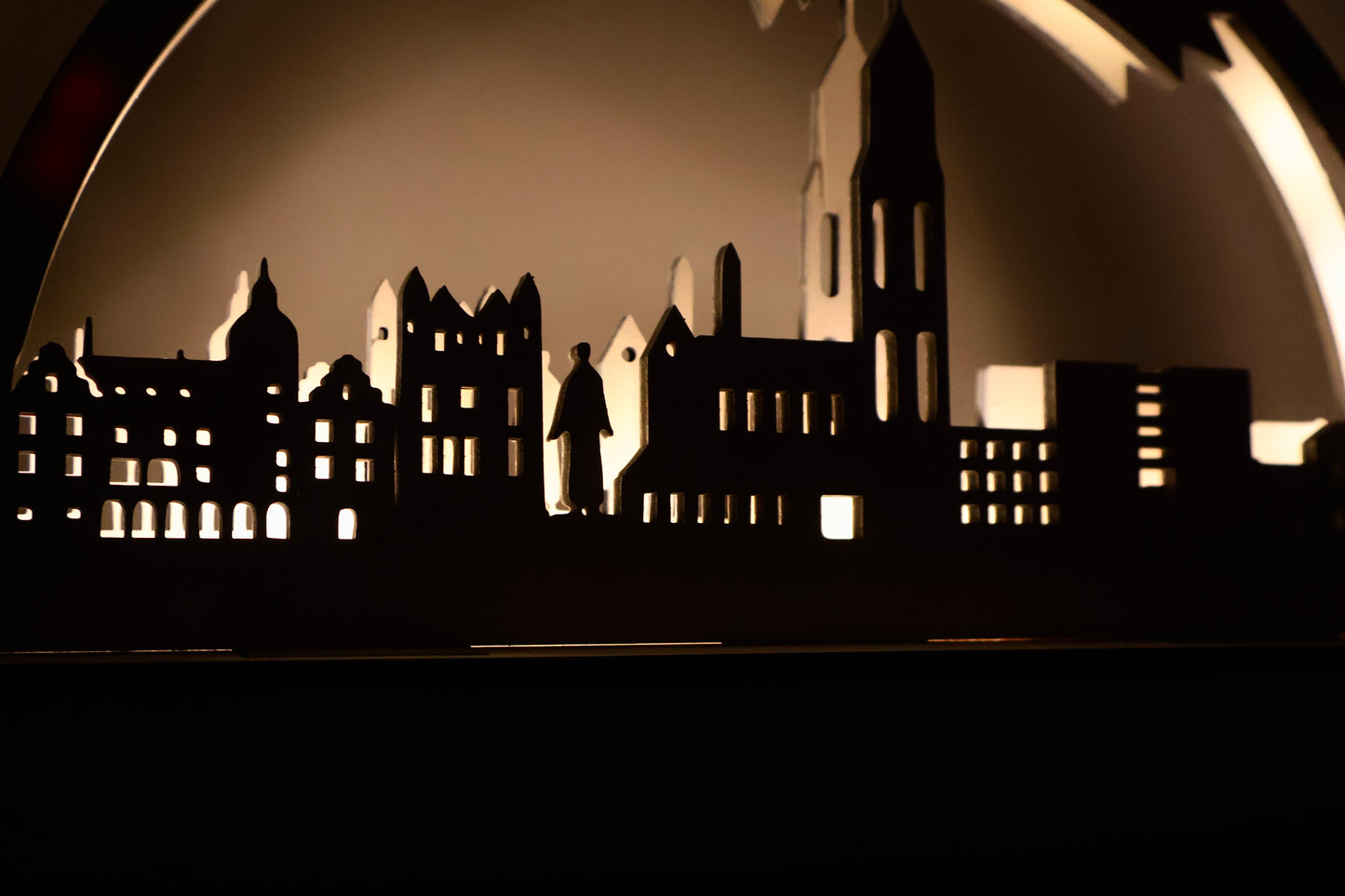 Lichterdeko Kerpen aus Pappelholz mit Lichterkette