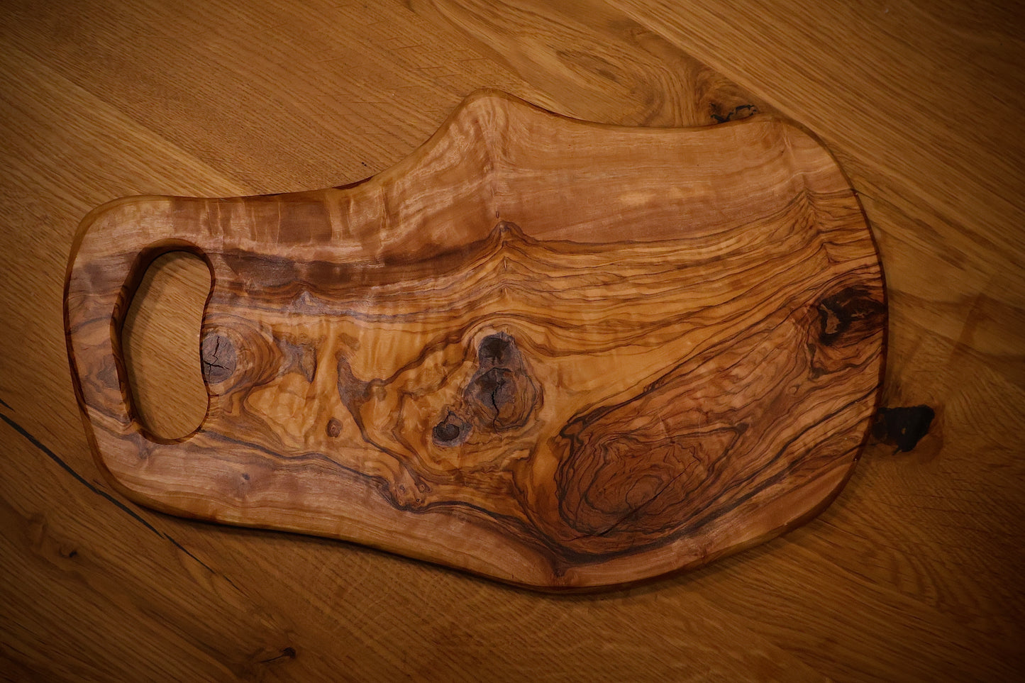 Olivenholz Brett 36cm x 20cm