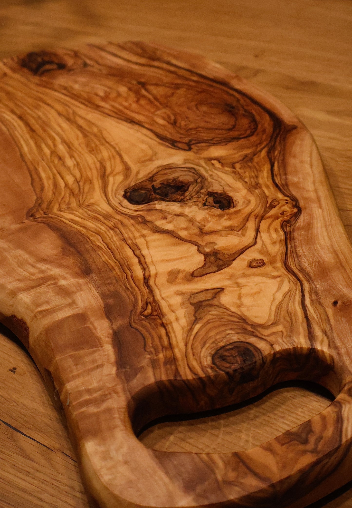 Olivenholz Brett 36cm x 20cm