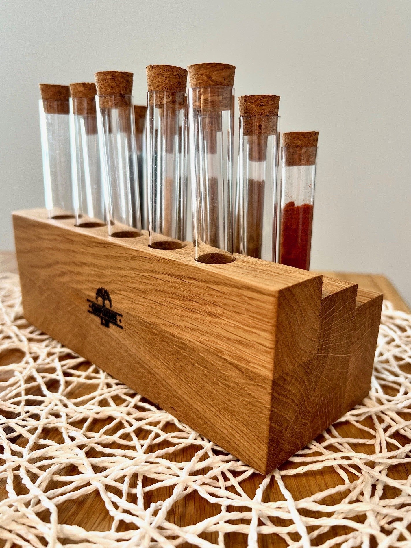 Eleganter Eichen-Gewürzhalter