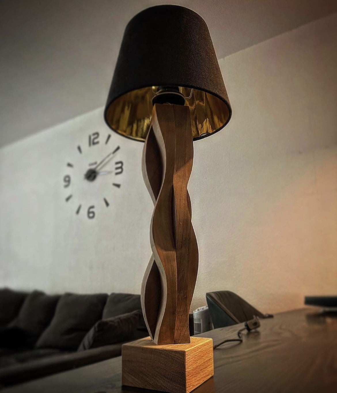 Wallnuss-Lampe